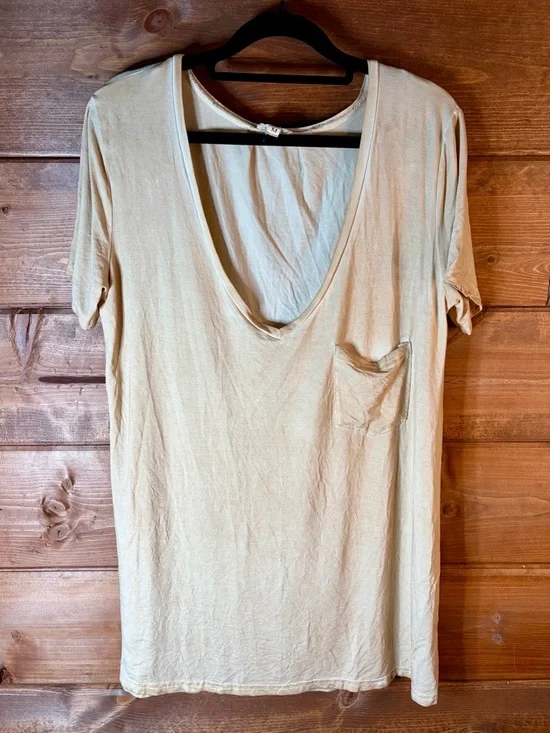 POL Soft Oversized Deep V-Neck Tee in Light Beige Mineral Wash 🌻 - Picture 1 of 6